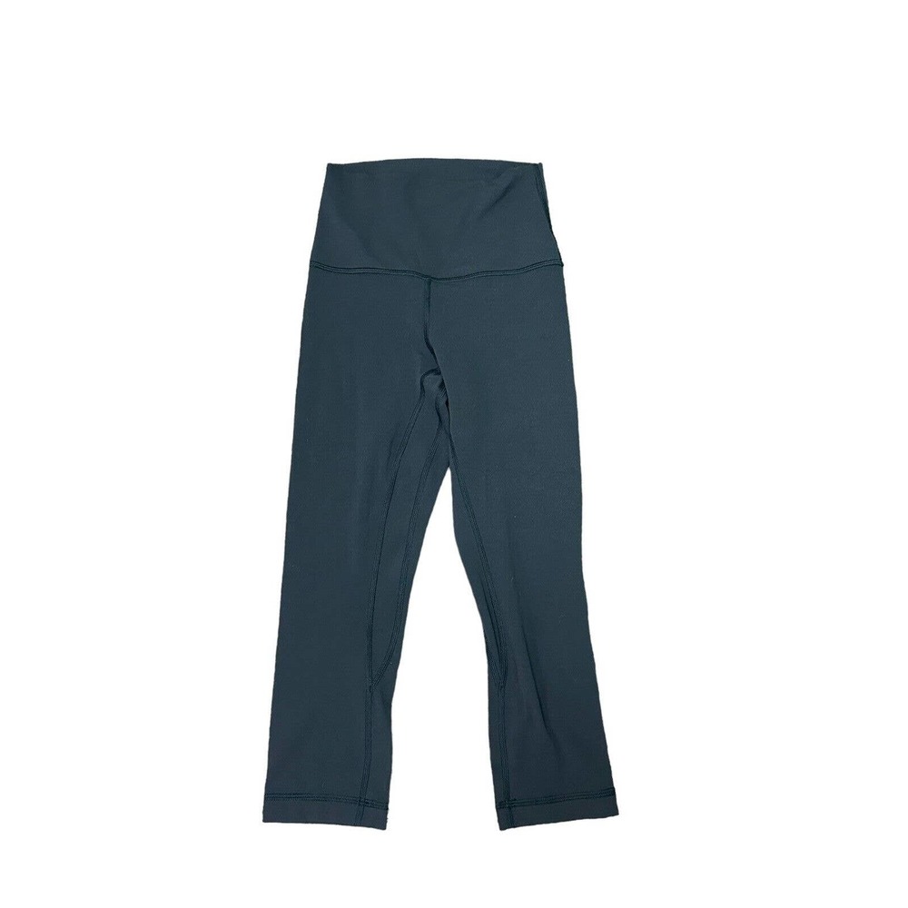 Lululemon size 2 align cropped leggings navy blue
